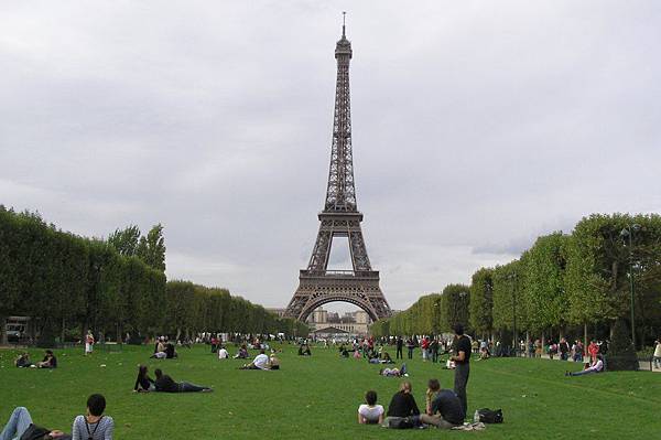 艾菲爾鐵塔