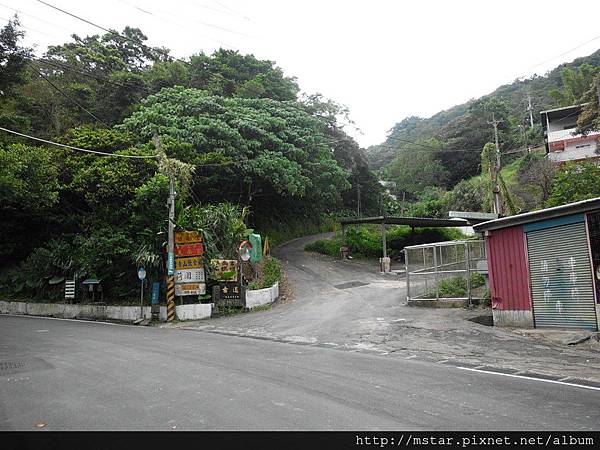 石媽祖古道路口