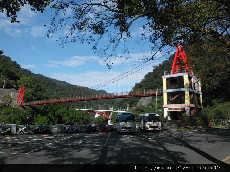 吊橋 吊橋