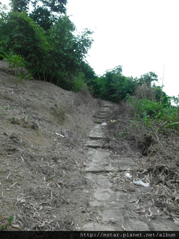 砌石步道