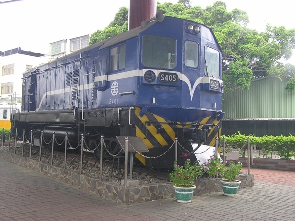 S405 柴油車頭