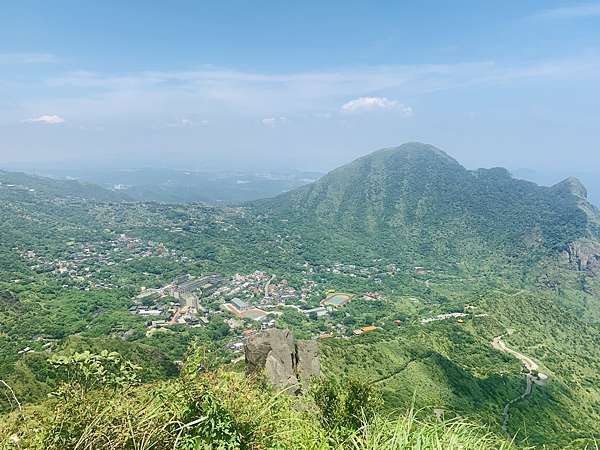 【新北瑞芳景點】無耳茶壺山登山步道一日遊筆記，適合新手好爬沒難度！