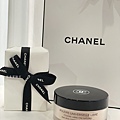香奈兒蜜粉.jpg