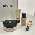 香奈兒蜜粉1.jpg