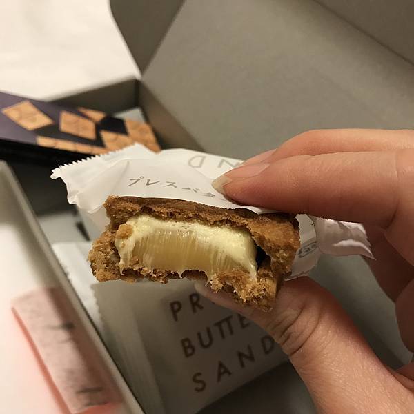 PRESS BUTTER SAND原味2.JPG