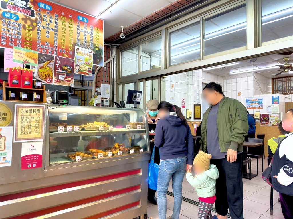 【雲林土庫美食】懷舊好滋味:張家牛肉麵的傳承與創新,30年不 【雲林土庫美食】懷舊好滋味:張家牛肉麵的傳承與創新,30年不