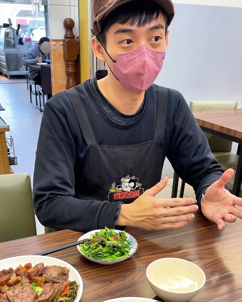 【雲林土庫美食】懷舊好滋味:張家牛肉麵的傳承與創新,30年不 【雲林土庫美食】懷舊好滋味:張家牛肉麵的傳承與創新,30年不