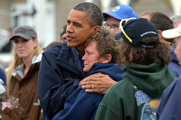 1101-obama-sandy.jpg