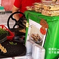 street food tainan taiwan台南府城花生糖包香菜4.jpg