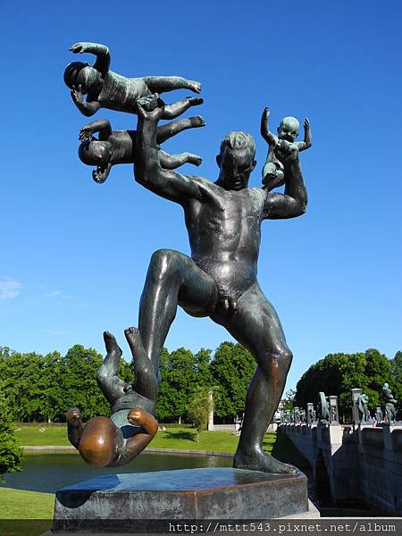 奧斯陸。維吉蘭雕刻公園 (Vigeland Park) (14).JPG