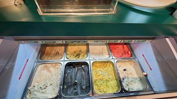 🍜板橋中山- 蔬食buffet界超人氣首選「果然匯」選擇多到