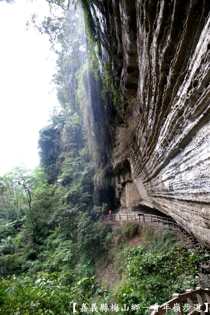 【MUJO趴趴走--國內旅遊】嘉義縣阿里山亮點心旅遊(媒體採訪團):背包客天堂!!梅山就該是漫遊賞玩~瑞里村(螢火蟲復育區)青年嶺步道(情人吊橋.燕子崖.情人洞.千年蝙蝠洞.青年嶺) 茶壺民宿.阿漢的家-木屋花園民宿.瑞里賞螢