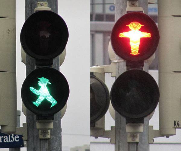 ampelmann-in-streets-728x606.jpg