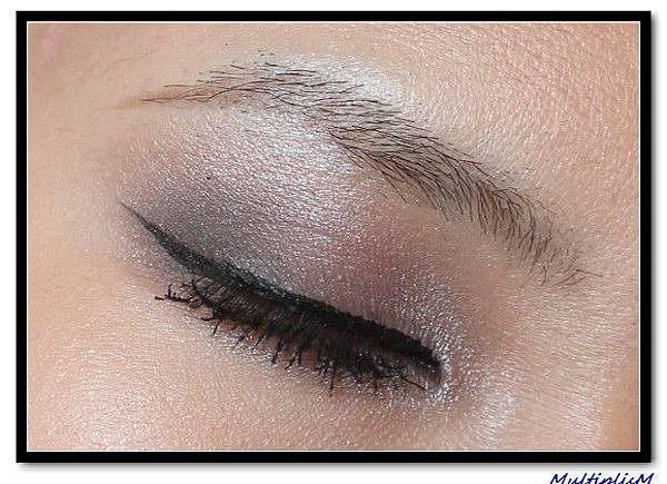 guerlain eyeshadow 06 les fumes eye-4.jpg