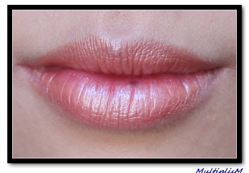 artdeco lipstick on lip.jpg