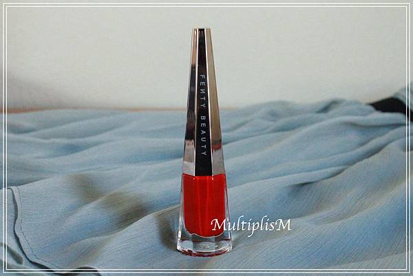 fenty beauty Stunna Lip Paint fluid_1.jpg