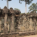 古代法院的象柱