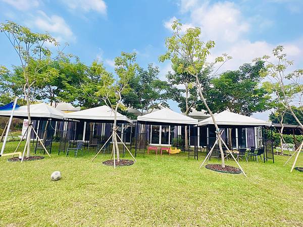 ★彰化●哈比雪兒親子餐廳*有大草皮遊戲區、小火車、餵魚區,不 ★彰化●哈比雪兒親子餐廳*有大草皮遊戲區、小火車、餵魚區,不