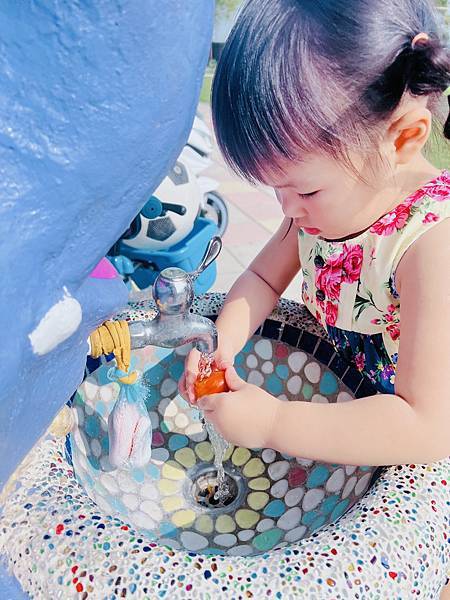 ★彰化●長頸鹿休閒農場*週末限定親子點,親子手搖船、電動車、 ★彰化●長頸鹿休閒農場*週末限定親子點,親子手搖船、電動車、