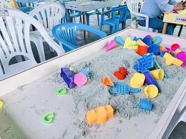 ★彰化●長頸鹿休閒農場*週末限定親子點,親子手搖船、電動車、 ★彰化●長頸鹿休閒農場*週末限定親子點,親子手搖船、電動車、