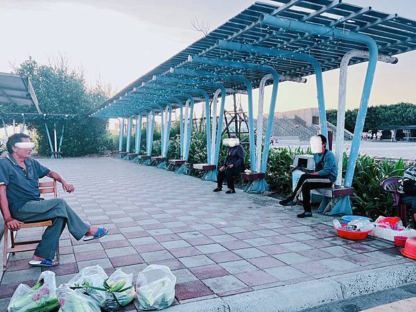 ★彰化●王功漁港*超好玩刺激的鐵牛車體驗,挖蛤烤蚵一次滿足大 ★彰化●王功漁港*超好玩刺激的鐵牛車體驗,挖蛤烤蚵一次滿足大