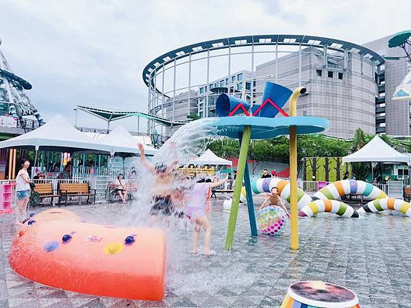 ★台北●士林*兒童新樂園*北台灣最親民的遊樂園,夏日限定小小 ★台北●士林*兒童新樂園*北台灣最親民的遊樂園,夏日限定小小
