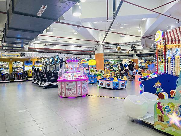 ★台北●士林*兒童新樂園*北台灣最親民的遊樂園,夏日限定小小 ★台北●士林*兒童新樂園*北台灣最親民的遊樂園,夏日限定小小