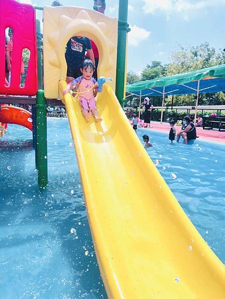 ★嘉義●竹崎*竹崎親水公園*夏日限定免費玩水景點,有大水桶、 ★嘉義●竹崎*竹崎親水公園*夏日限定免費玩水景點,有大水桶、