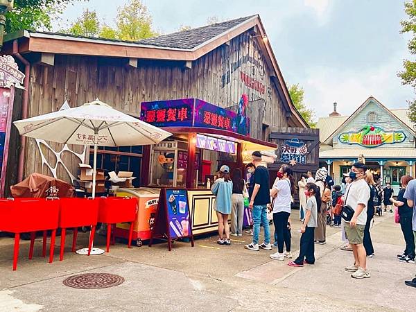 ★新竹●關西＊六福村主題遊樂園＊號稱台版環球影城，水陸都好玩