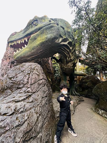 ★新竹●關西＊六福村主題遊樂園＊號稱台版環球影城，水陸都好玩