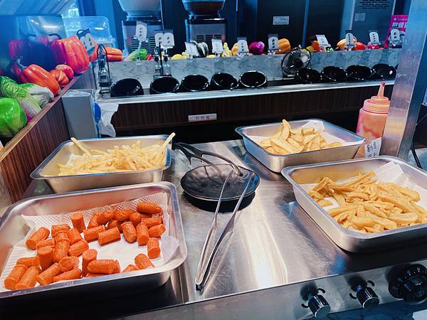 ★高雄●左營*圓砌鴛鴦升降鍋物,平日午餐只要$268起,自助 ★高雄●左營*圓砌鴛鴦升降鍋物,平日午餐只要$268起,自助