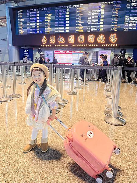 ★好物推薦★美國Travel Buddies – 兒童行李箱 ★好物推薦★美國Travel Buddies – 兒童行李箱