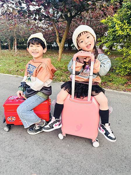 ★好物推薦★美國Travel Buddies – 兒童行李箱 ★好物推薦★美國Travel Buddies – 兒童行李箱