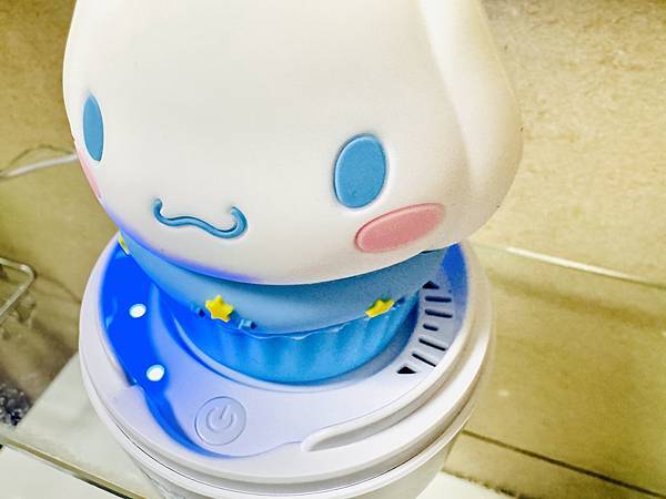 ★好物推薦★ NETTEC--U型兒童電動牙刷(KITTY  ★好物推薦★ NETTEC--U型兒童電動牙刷(KITTY