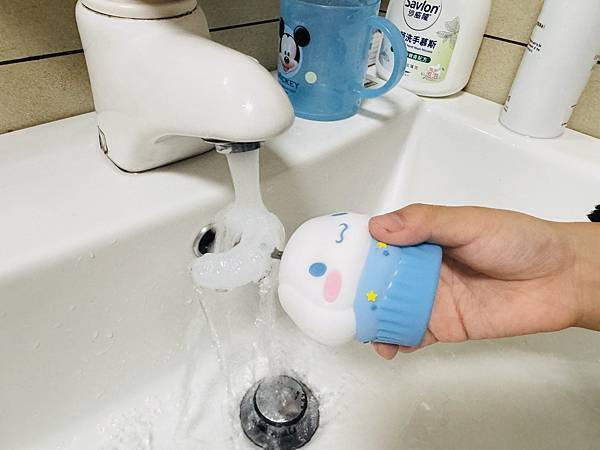 ★好物推薦★ NETTEC--U型兒童電動牙刷(KITTY  ★好物推薦★ NETTEC--U型兒童電動牙刷(KITTY