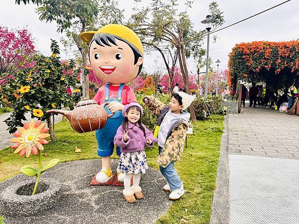 ★新北●鶯歌*最美拍的『鶯歌永吉公園』,擁有雙色櫻花、炮仗花 ★新北●鶯歌*最美拍的『鶯歌永吉公園』,擁有雙色櫻花、炮仗花