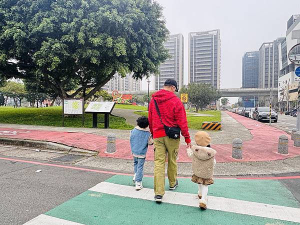 ★桃園●八德＊最萌兔兔主題遊戲場『建德公園』，重新翻修更好玩