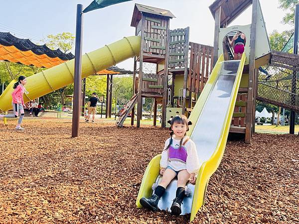 ★台北●大安區★隱藏在大安森林公園內的『森林之王兒童遊戲場』 ★台北●大安區★隱藏在大安森林公園內的『森林之王兒童遊戲場』