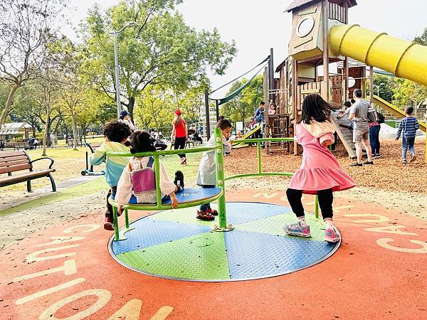 ★台北●大安區★隱藏在大安森林公園內的『森林之王兒童遊戲場』 ★台北●大安區★隱藏在大安森林公園內的『森林之王兒童遊戲場』