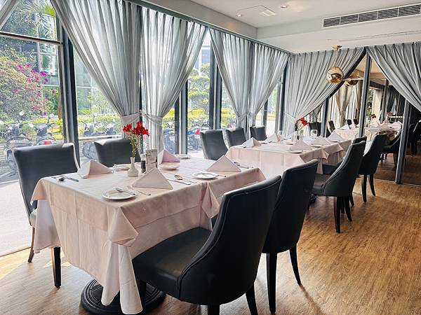 ★台北餐廳推薦★老字號經典牛排館『雅室牛排-仁愛圓環店』,情 ★台北餐廳推薦★老字號經典牛排館『雅室牛排-仁愛圓環店』,情