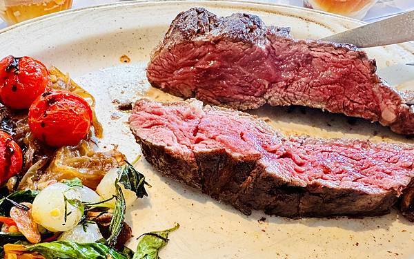 ★台北餐廳推薦★老字號經典牛排館『雅室牛排-仁愛圓環店』,情 ★台北餐廳推薦★老字號經典牛排館『雅室牛排-仁愛圓環店』,情