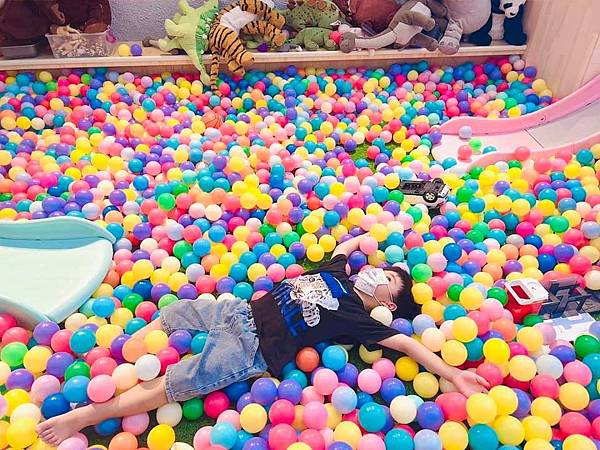 ★嘉義●中埔*中埔穀倉農創園區,全台唯一的穀倉星巴克、夢幻兒 ★嘉義●中埔*中埔穀倉農創園區,全台唯一的穀倉星巴克、夢幻兒