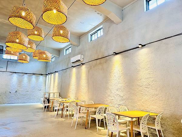 ★嘉義●中埔*中埔穀倉農創園區,全台唯一的穀倉星巴克、夢幻兒 ★嘉義●中埔*中埔穀倉農創園區,全台唯一的穀倉星巴克、夢幻兒