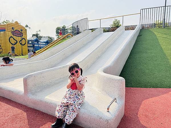 ★彰化親子景點推薦★『田尾怡心園』特色遊戲場萌度爆表,磨石子 ★彰化親子景點推薦★『田尾怡心園』特色遊戲場萌度爆表,磨石子