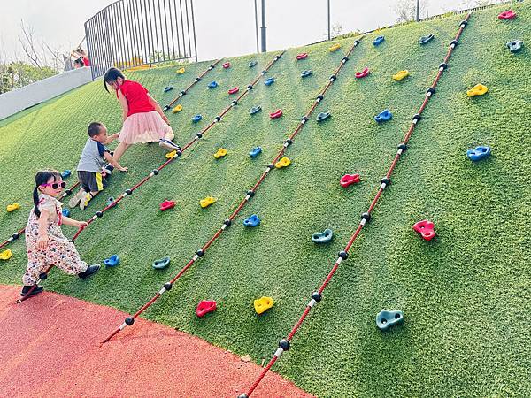 ★彰化親子景點推薦★『田尾怡心園』特色遊戲場萌度爆表,磨石子 ★彰化親子景點推薦★『田尾怡心園』特色遊戲場萌度爆表,磨石子