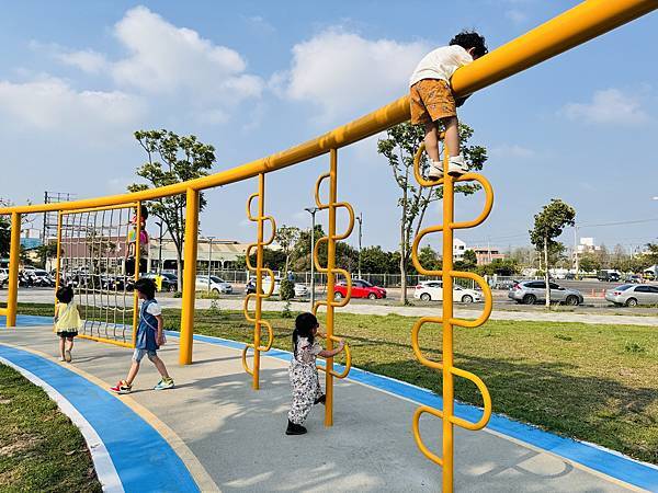 ★彰化親子景點推薦★『田尾怡心園』特色遊戲場萌度爆表,磨石子 ★彰化親子景點推薦★『田尾怡心園』特色遊戲場萌度爆表,磨石子