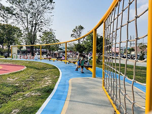 ★彰化親子景點推薦★『田尾怡心園』特色遊戲場萌度爆表,磨石子 ★彰化親子景點推薦★『田尾怡心園』特色遊戲場萌度爆表,磨石子