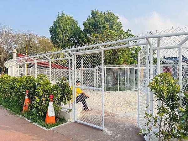 ★彰化親子景點推薦★『田尾怡心園』特色遊戲場萌度爆表,磨石子 ★彰化親子景點推薦★『田尾怡心園』特色遊戲場萌度爆表,磨石子