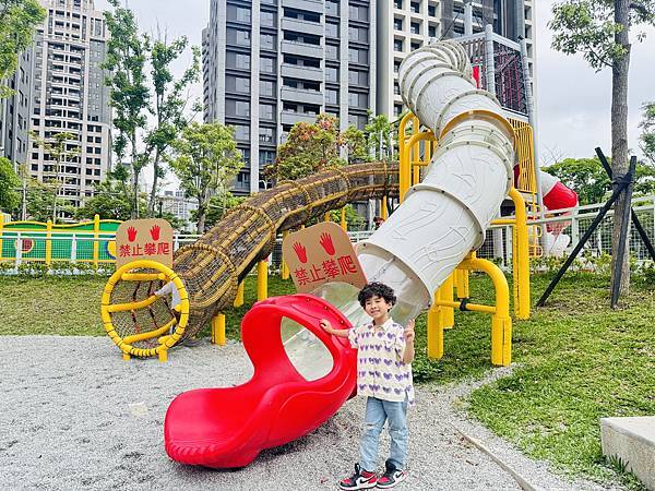 ★新北●林口＊全台唯一最新影視主題『吉祥公園』特色遊戲場，六