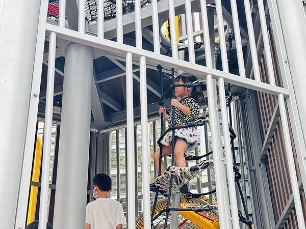 ★新北親子景點推薦★全台唯一最新影視主題『吉祥公園』特色遊戲 ★新北親子景點推薦★全台唯一最新影視主題『吉祥公園』特色遊戲